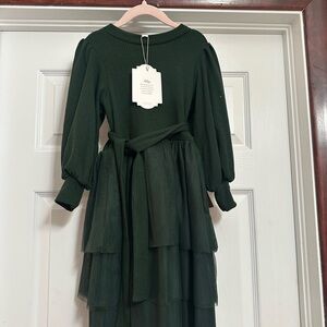 Ivy City Co mini Cosette Dark Green Ribbed Dress